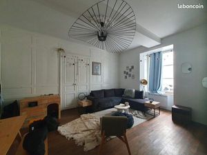 Appartement dans maison de maitre