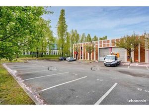 Local d'activité 1 460 m²