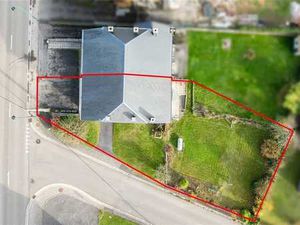 OPTION ! Spacieuse maison 5 chambres avec jardin !