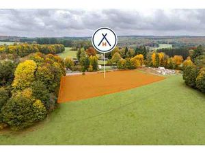 Terrain à bâtir idéalement situé avec vue dégagée