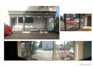 Bureaux ou Commerce avec parking et grande vitrine SAINT-ASTIER