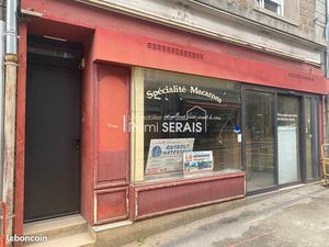 Local commercial 90 m² FLERS