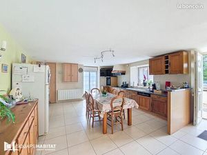 Longère 5 pièces 180 m²