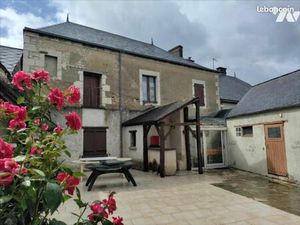 Maison 8 pièces 216 m²