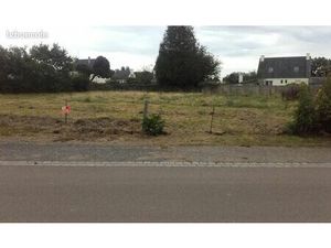 Terrain constructible de 1335 m2