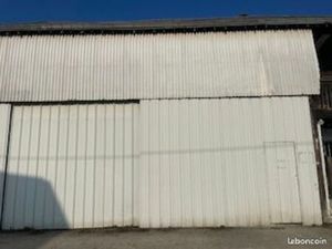 Bâtiment stockage 180M2 au sol