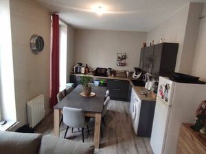 Apt triplex extra centre