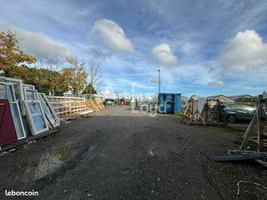 Local d'activité 460 m²