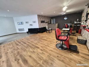 Local commercial à louer 100 m² Hypercentre