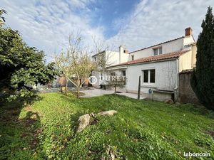 Maison 7 pièces 199 m²