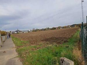 HOTTON: terrain pour lotissement 4 86 hectares à vendre