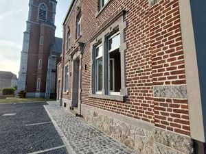 Superbe appart 2 ch dans ancien presbytère de Fronville