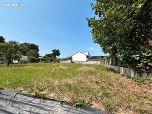 Terrain Constructible (512 m²) - La Ménouriais