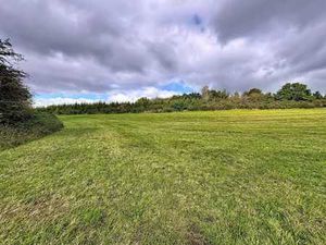 Magnifique terrain de 49a 12ca à Filly.