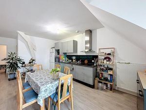 BEL APPARTEMENT AU CENTRE DE BRIEC