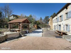 Maison 6 pièces 160 m²