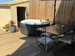 Maison de ville 4 pièces – 110 m² – 220 000 euros