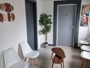 Bureau/local/cabinet médical/paramédical à louer