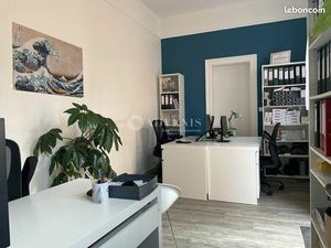 Bureaux 70 m²