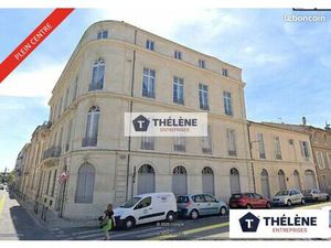 Bureaux 524 m²