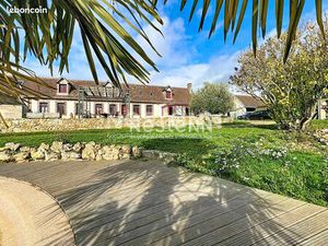 Propriété 8 pièces 205 m²