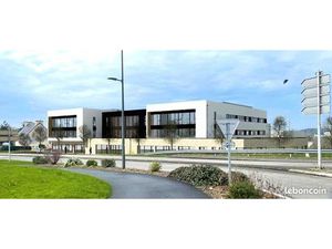 Bureaux 153 m² ERGUE GABERIC