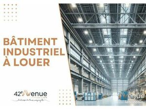 Local industriel 6 700 m²