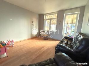 Immeuble 169 m² SOMAIN