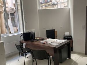 Loue bureau  tout équipé