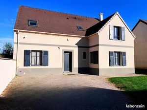 Maison familiale récente – Perdreauville 78200