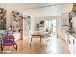 Immeuble de charme à usage mixte – cœur de village