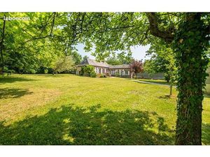 Charmante Longère Avec Terrain Arboré