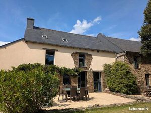 Propriété 7 pièces 175 m²