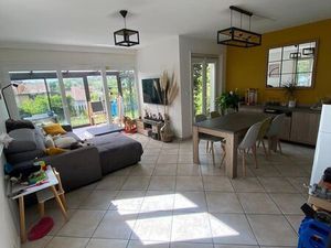 ? Belle maison individuelle avec piscine et panneaux solaires – Saint-Joseph (42800)