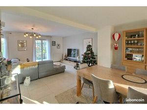 Maison 7 pièces 131 m²