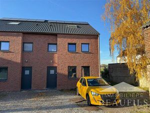 Maison à louer à Rue du Longpré 117 Wagnelée (VBD51085)