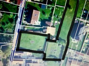 Terrain constructible – 1 770 m² – Façade 21 73 m – Aix-Noulette