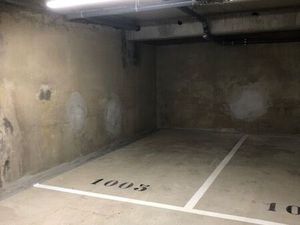 Parking à louer proche Versailles