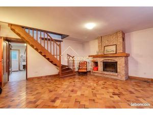 Maison 5 pièces 140 m²
