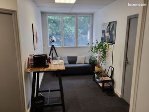 Bureau a louer 42 m2