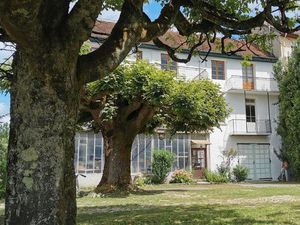 Grande Maison à Fort potentiel