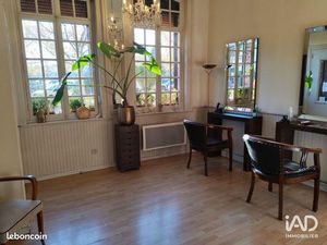Boutique 40 m² BÉTHUNE
