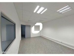 Bureaux 90 m²