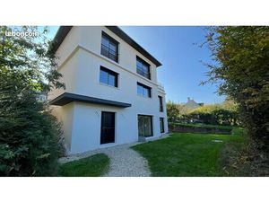 Louveciennes - Coteaux - Maison neuve de 210m² au calme  proche transports