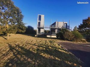 Ensemble de bureaux à louer