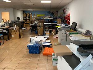 Loue Bureau  local  commerce