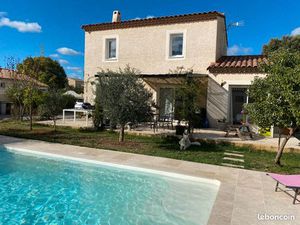 Villa 4 pièces 104m² piscine