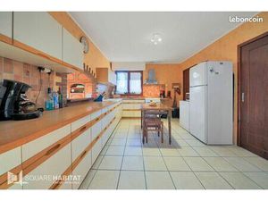 Maison 8 pièces 140 m²