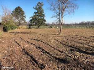 Terrain 410 m² Castres Gironde