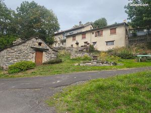 Maison de village - ARZILHAC